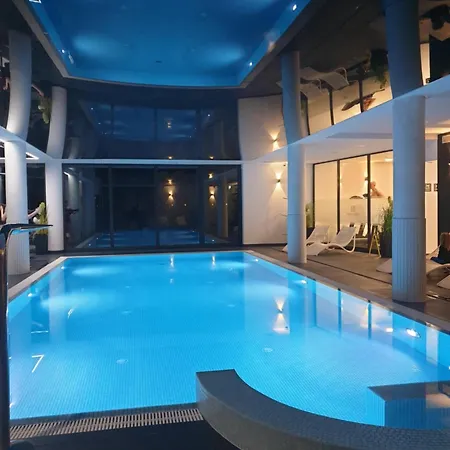 Westin House 113 * كولوبرزيغ
