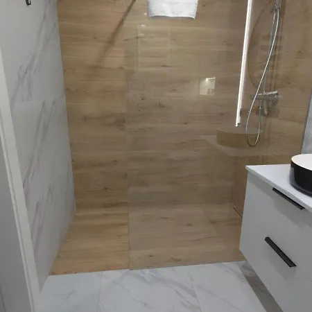 Westin House 113 Apartman